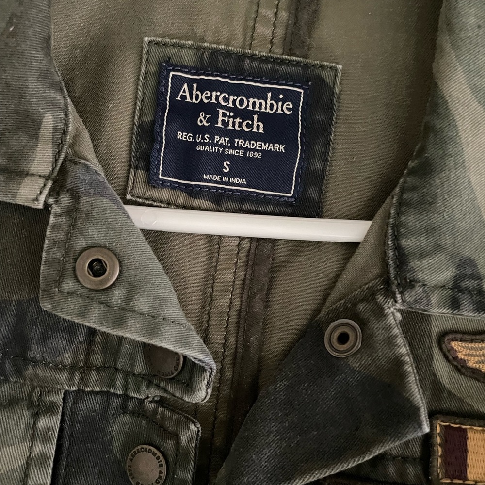 Abercrombie and Fitch army style jacket